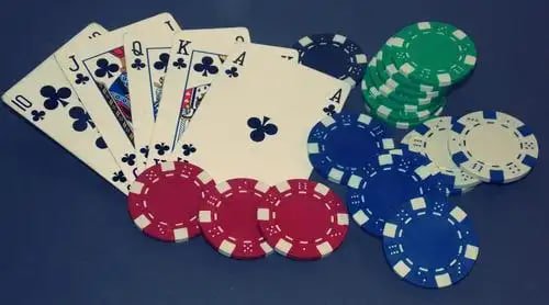 Classic Slots ဂိမ်းများ — သုံးလိုင်း ရိုးရာ Slots